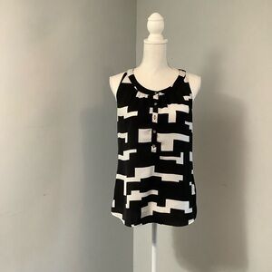 Kenneth Cole Reaction Black and White Patterned Blouse